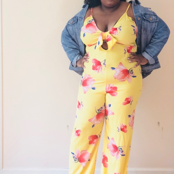 PLUS SIZE YELLOW FLORAL JUMPER - Picture 6 of 7